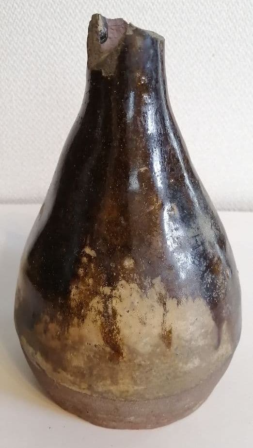 古唐津　飴釉徳利(首欠け)