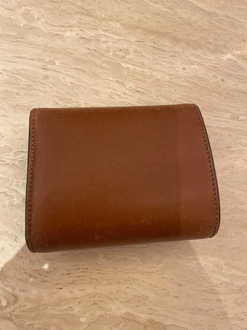 CELINE　セリーヌ　スモールフラップウォレットトリオンフ　三つ折り財布　タン