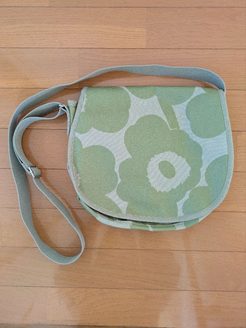 marimekko マリメッコ　ショルダーバッグ