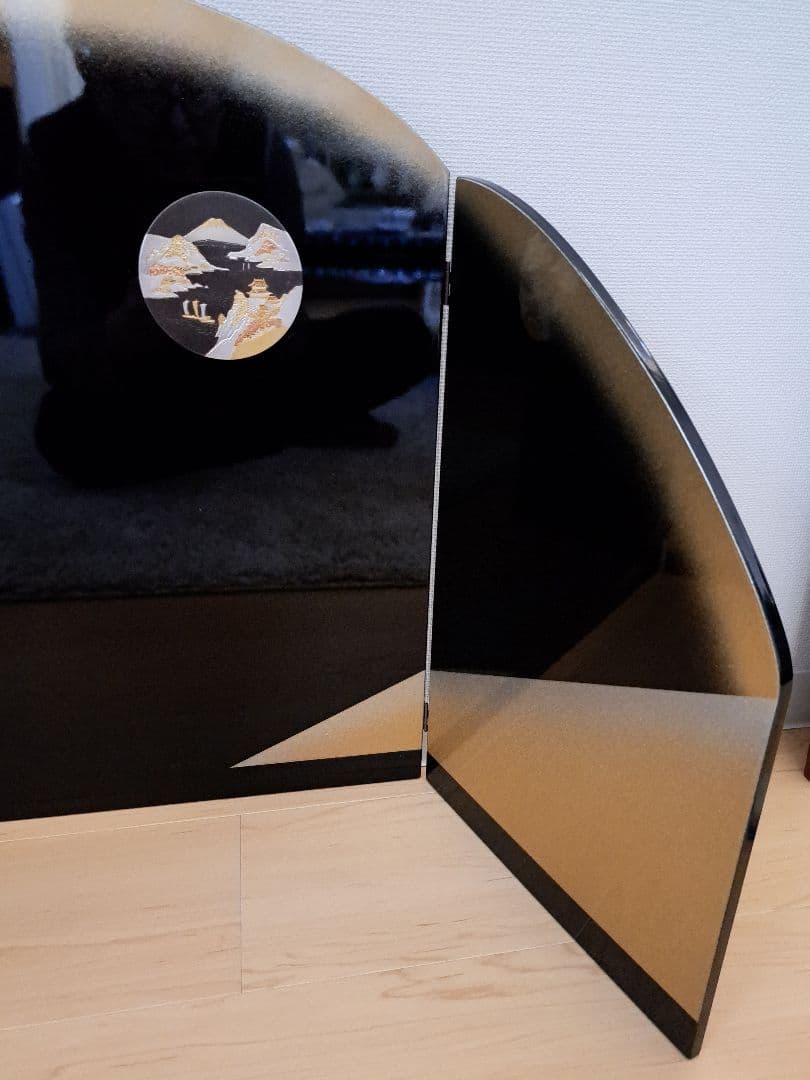 芳春刀彫金屏風 城湾富士 絢爛豪華