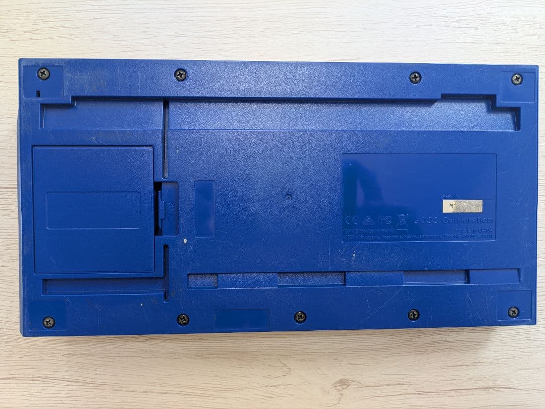 BOSS GT-1 (ZOOMアダプター付き)