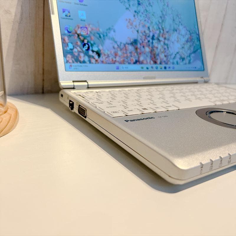 ✨特価✨Let'snote Win11 12.1型 第7世代i5 HN706