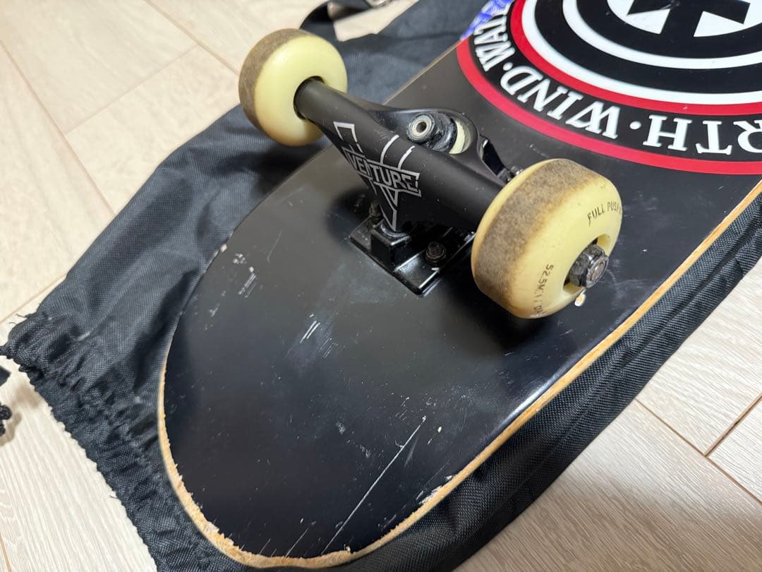 ELEMENT スケートボード グラフィックデッキ 専用バッグ付き