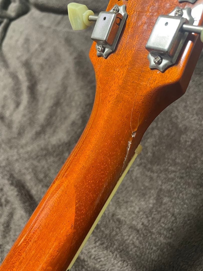 レスポールタイプ ディープジョイント キルト アバロン