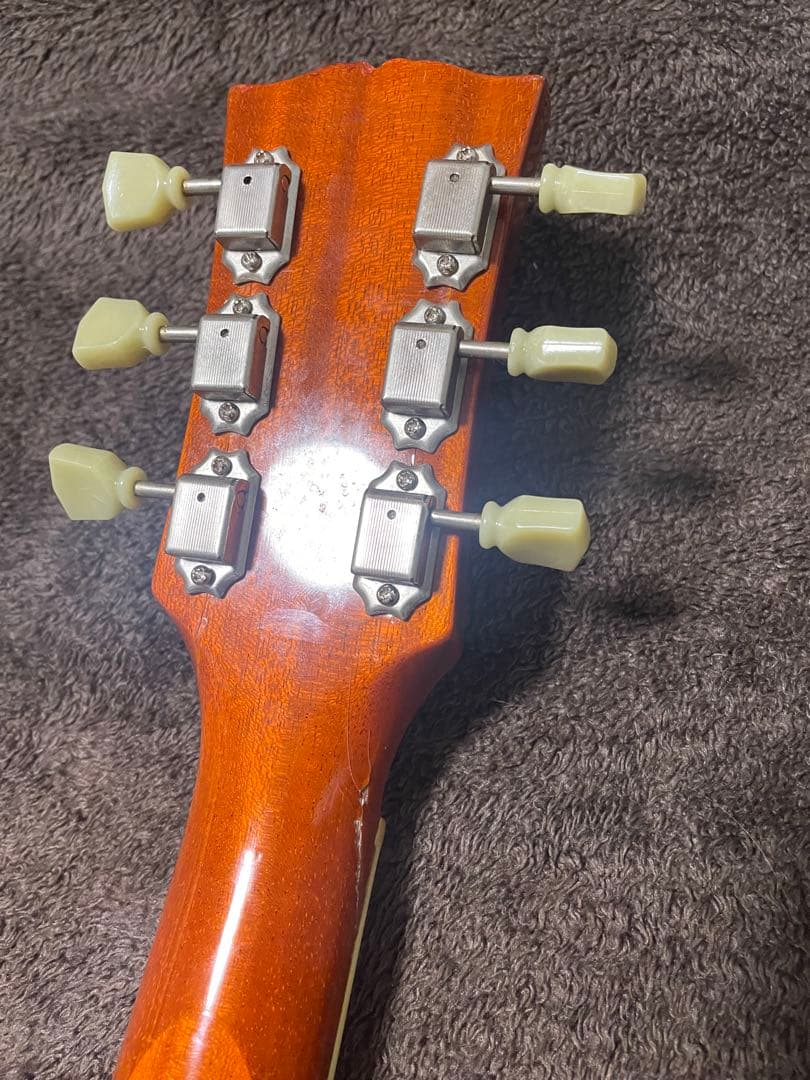 レスポールタイプ ディープジョイント キルト アバロン