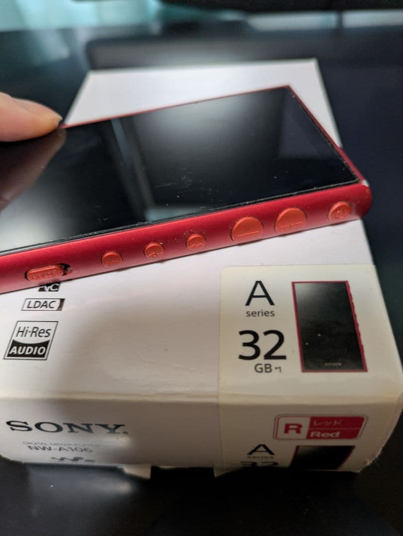 SONY NW-A106 ウォークマン 32GB レッド　保護ケース付