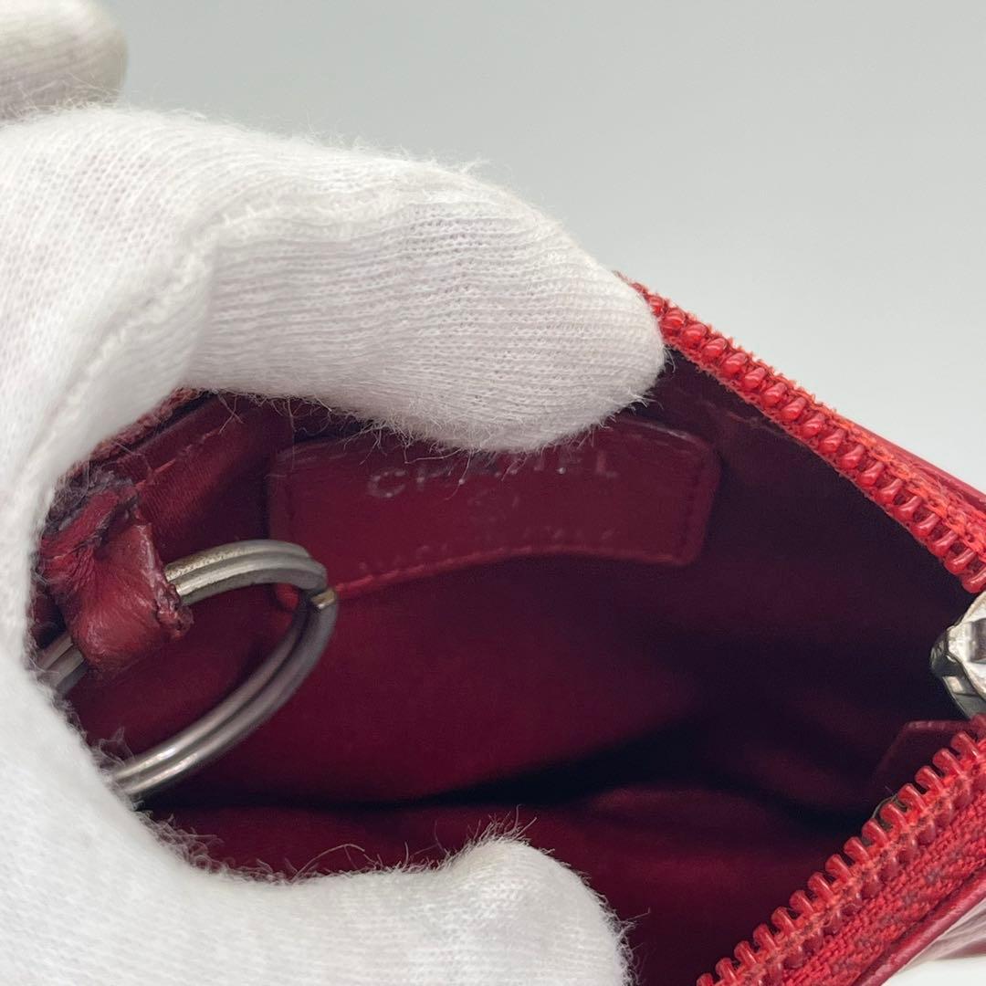 CHANEL ケース 小銭入れ カメリア ココマーク ロゴ金具 赤 本革