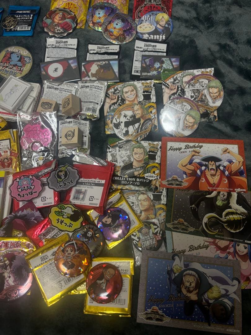 ONE PIECE 公式グッズまとめ売り