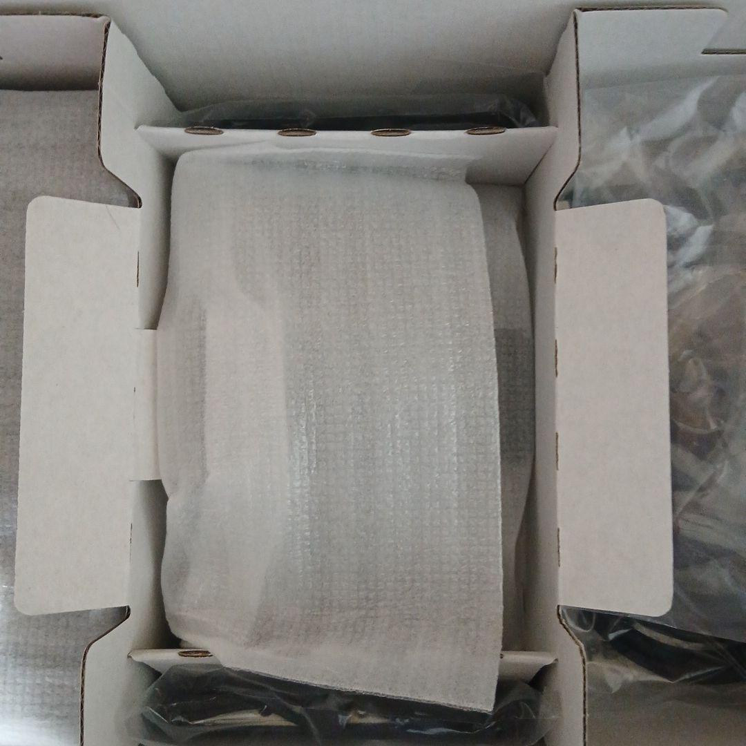 Nintendo Switch 本体　（ケース付き　最後の画像参照）