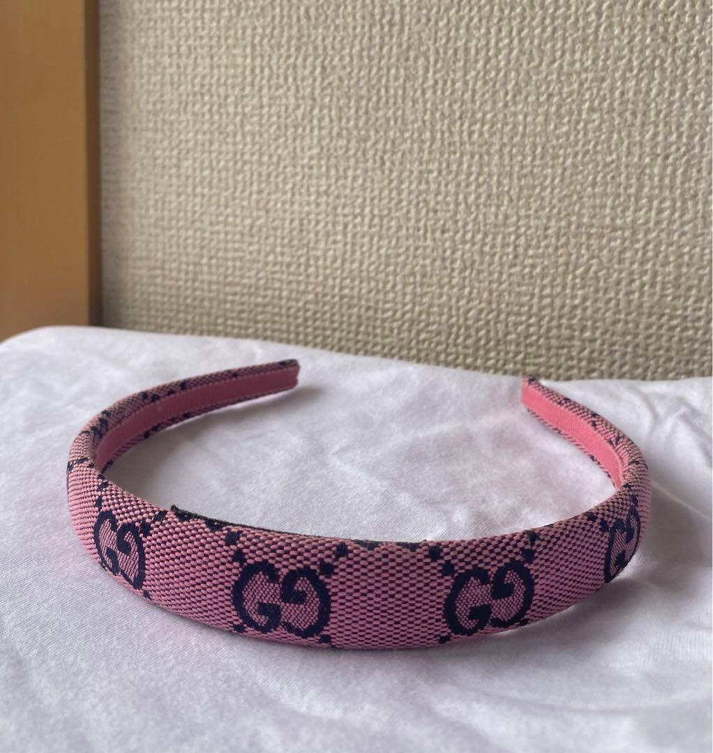 GUCCI GGロゴ カチューシャ　ピンク