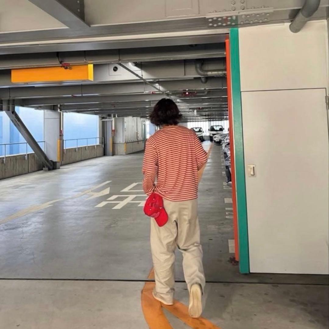 ELLA DOUGLAS キャップ レッド ポーカーズ あつむ 着用