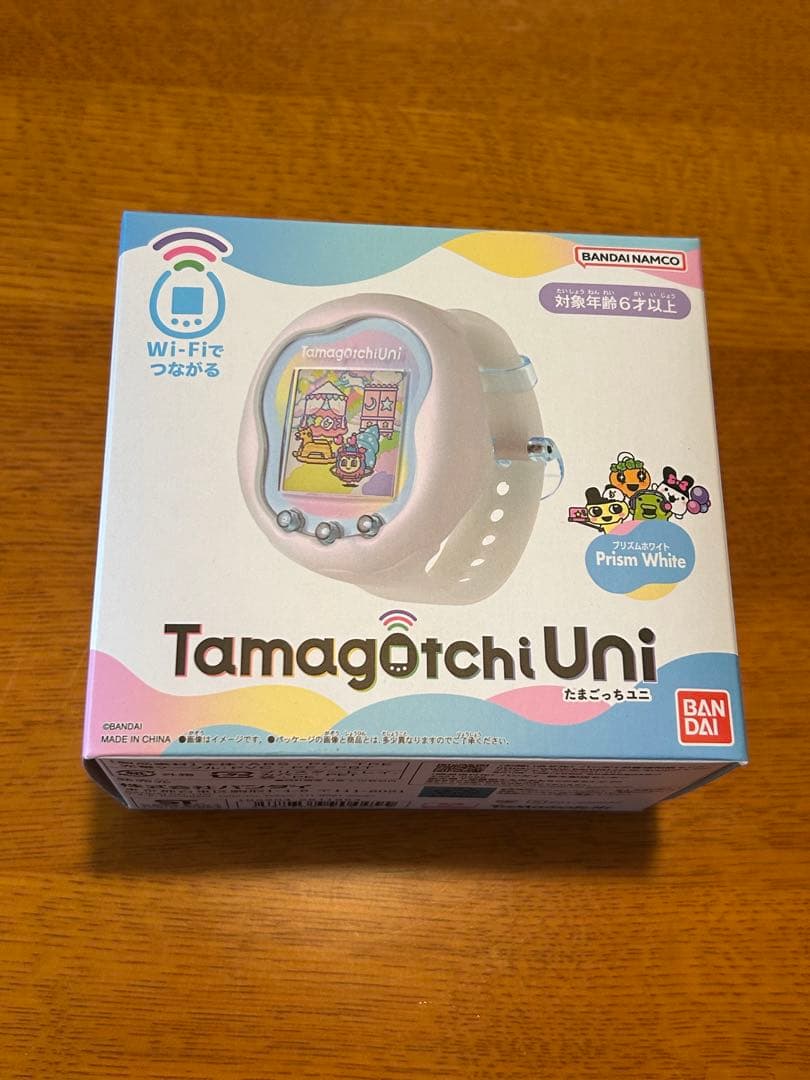 Tamagotchi Uni Prism White 未開封