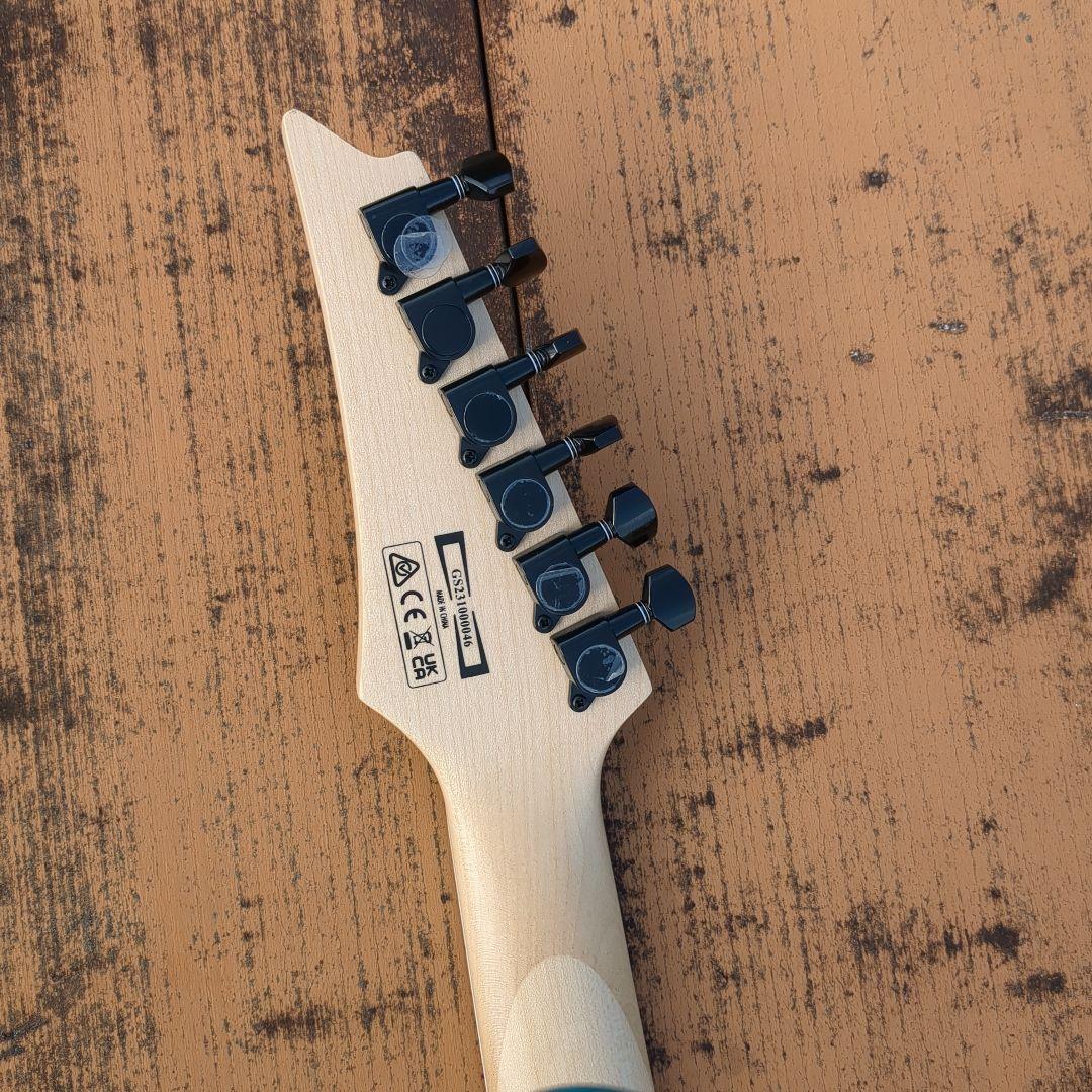 Ibanez エレキギター ブラウン 専用ケースと ストラップ付属