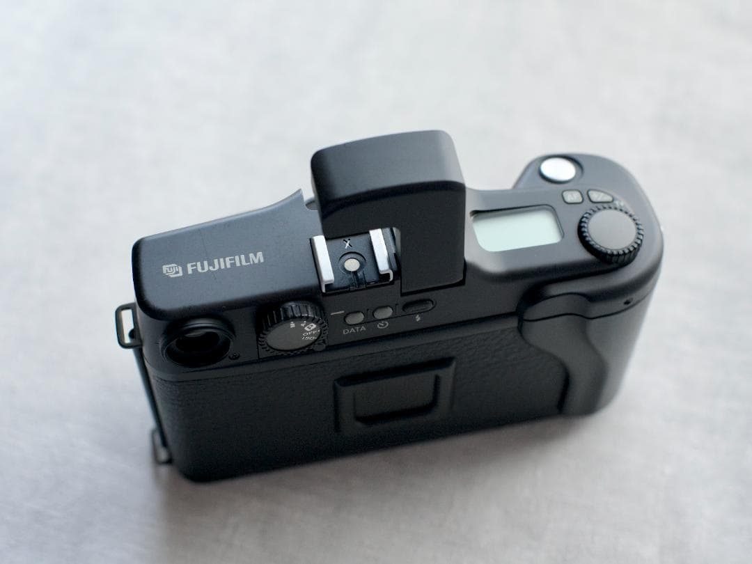 完動品・FUJI フジ GA645 Pro 中判フィルムカメラ