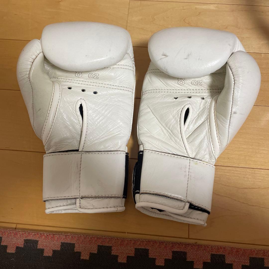Winning ボクシンググローブ 8oz ホワイト
