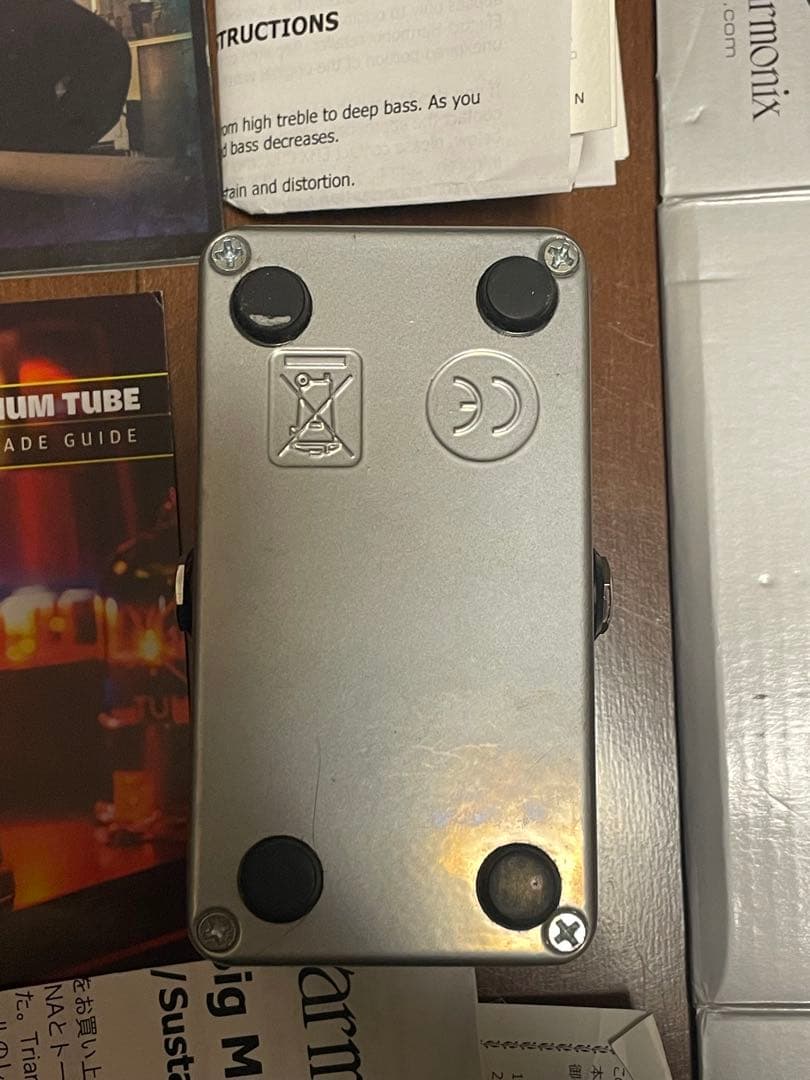 Electro-Harmonix Triangle Big Muff Pi 箱付