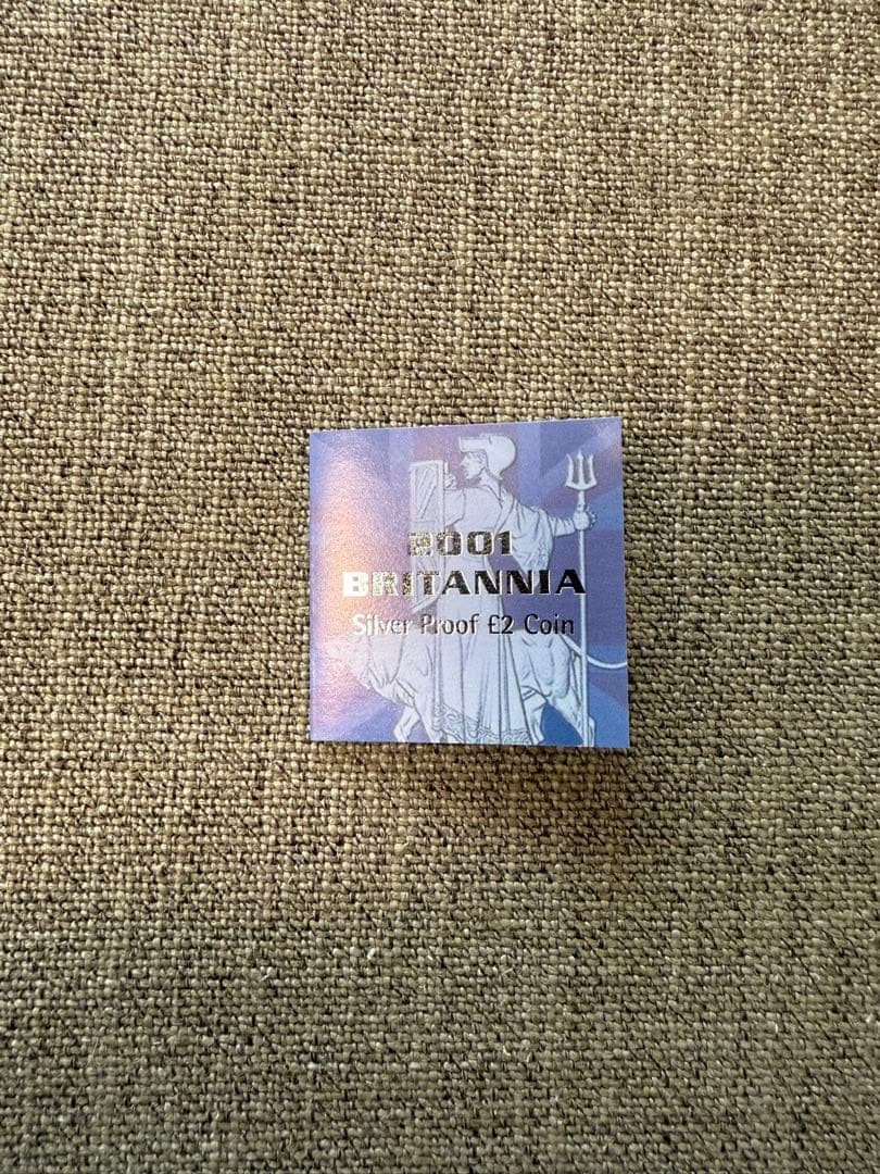 2001年 ブリタニアとライオン 1オンス 2ポンド 銀貨