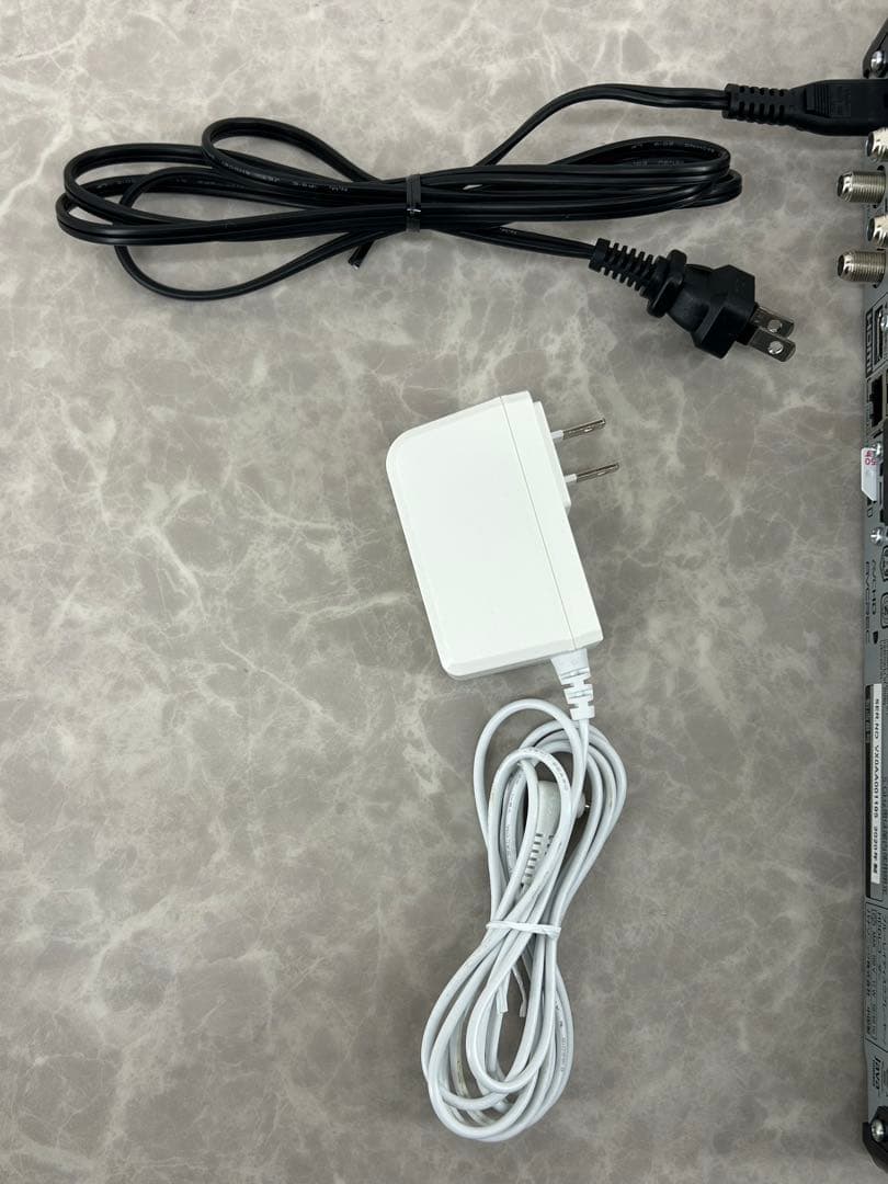 送料込み⭐︎Panasonic【ポータブルテレビチューナーセット 2020年製】