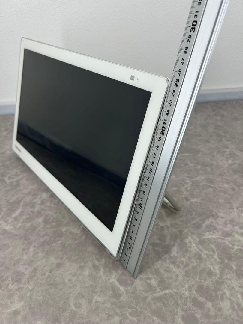 送料込み⭐︎Panasonic【ポータブルテレビチューナーセット 2020年製】