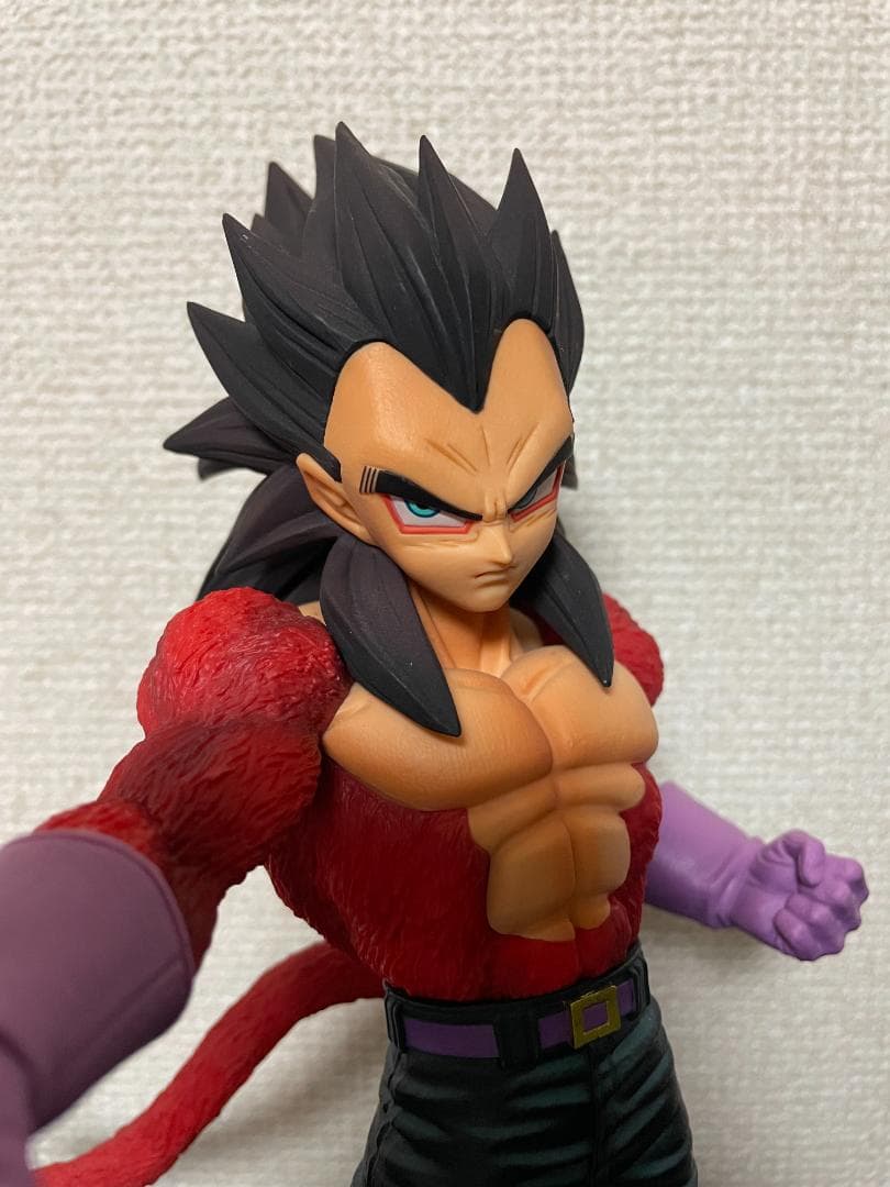 グレイテストサイヤン ゴジータ、悟空、ベジータ3体セット➕GTロゴフィギュア