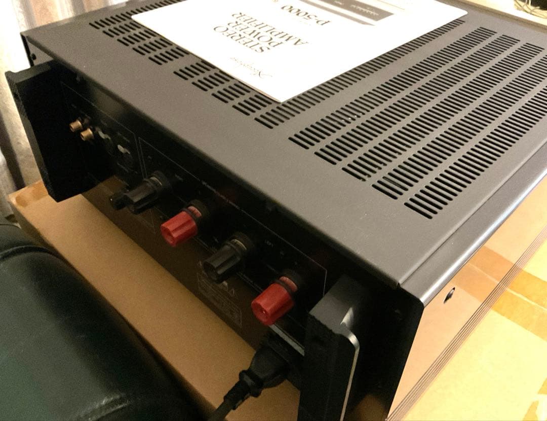 美品　Accuphase P-5000 パワーアンプ