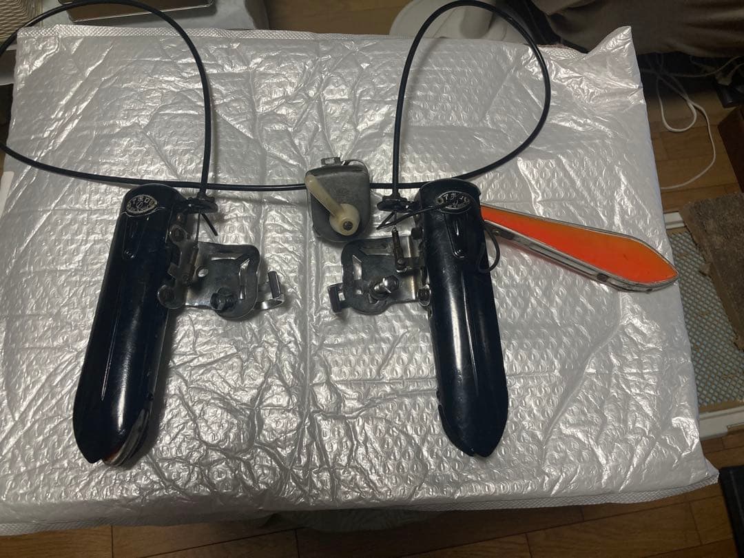 アポロウィンカー（矢羽根式方向指示器）手動式