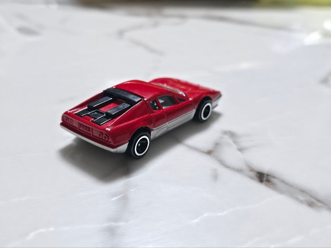 日本製トミカ フェラーリ BB 512