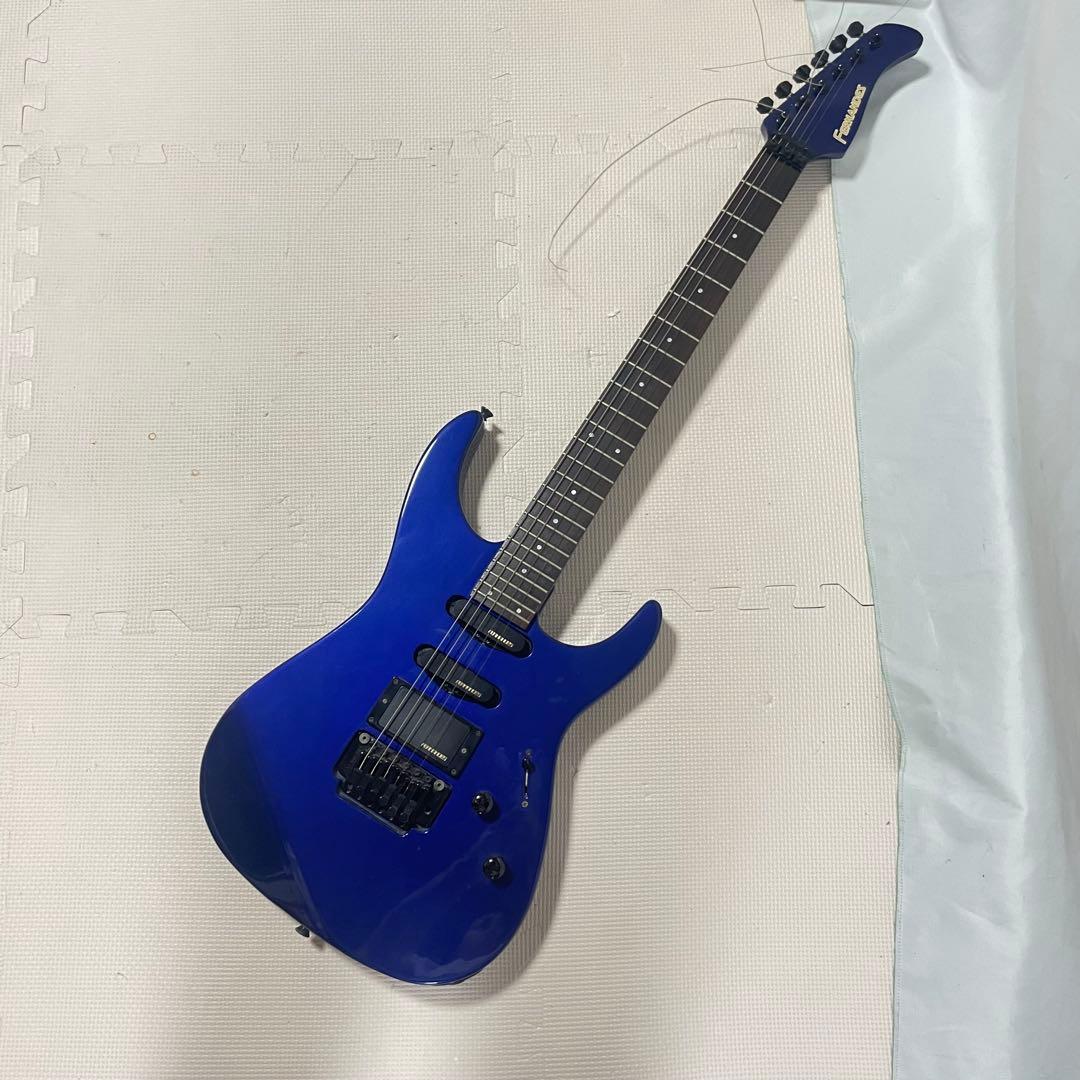 FERNANDES エレキギター FRT TREMOLO SYSTEM ケース付