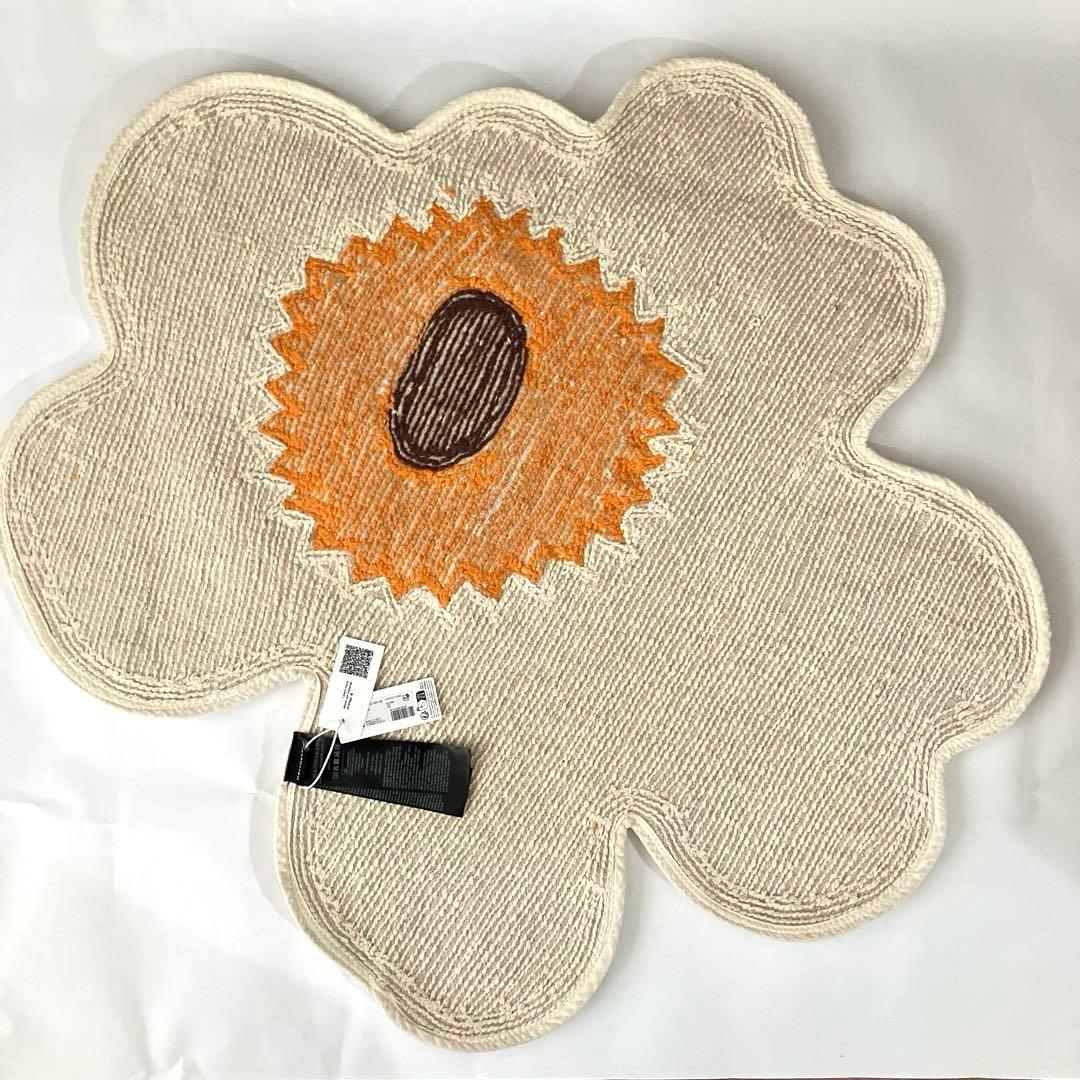 新色　マリメッコ　ウニッコ　マット　新品