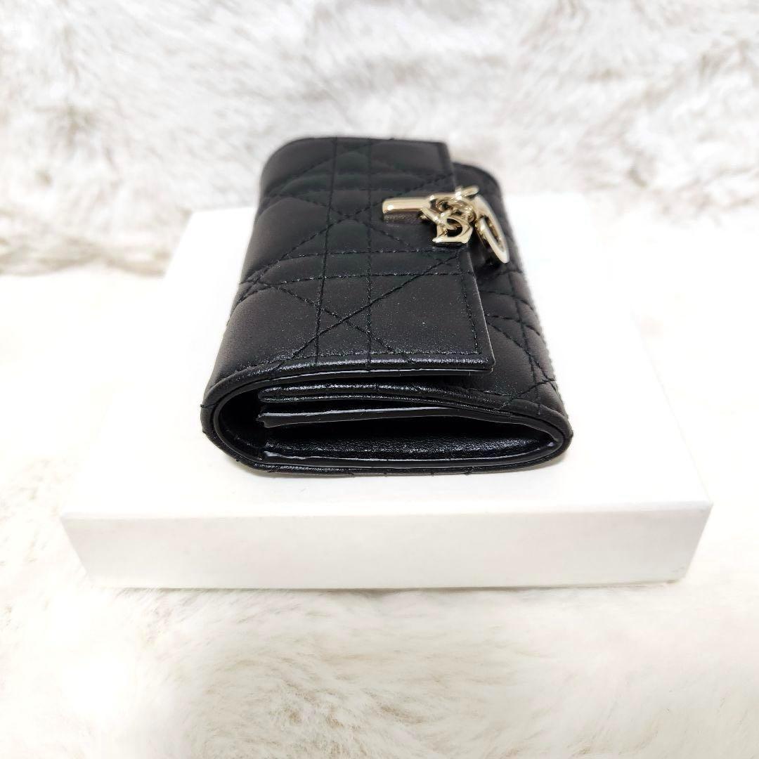 ✨ほぼ未使用　正規品✨ディオール　二つ折り　ケース　名刺入れ　チャーム