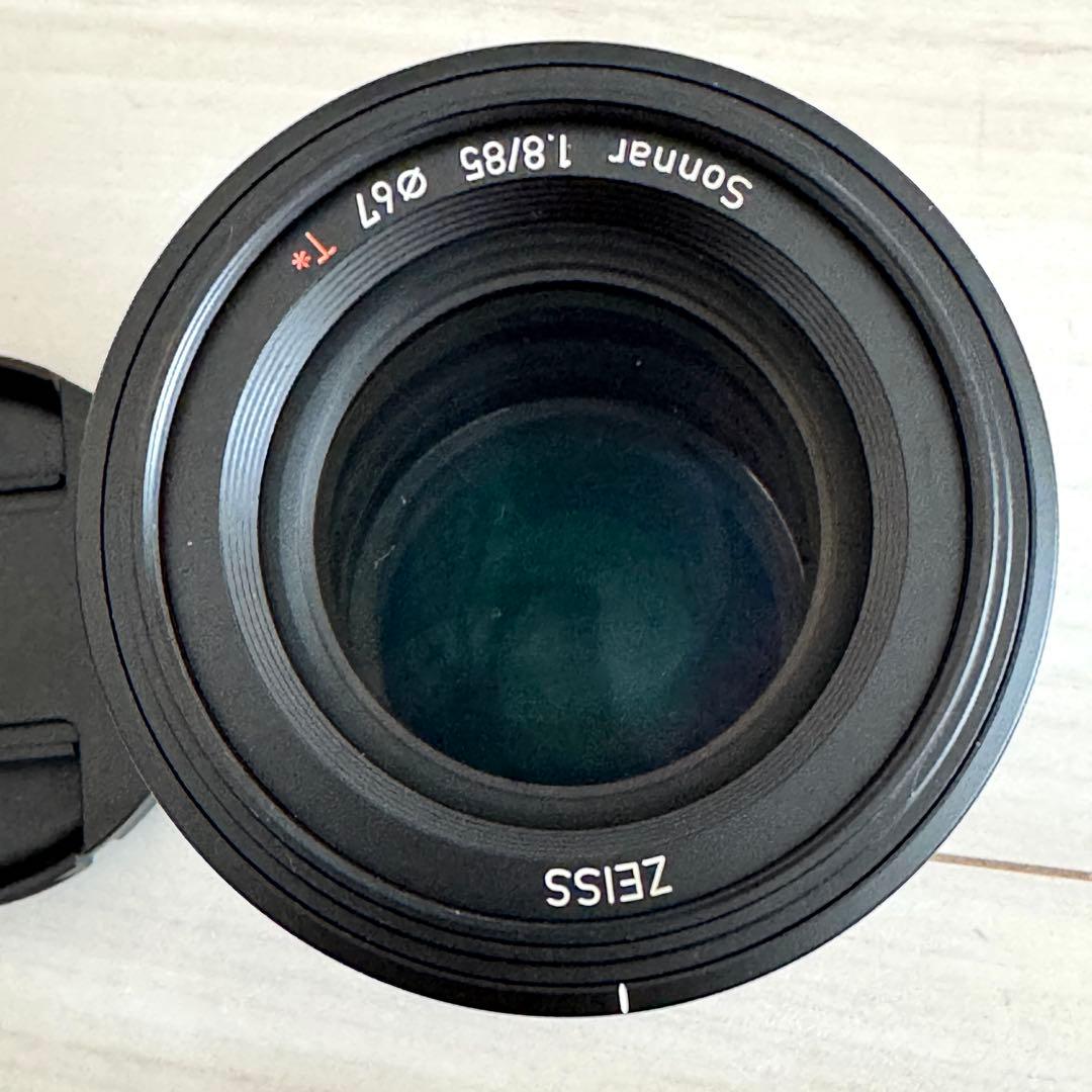 美品　カールツァイス　Batis 1.8/85