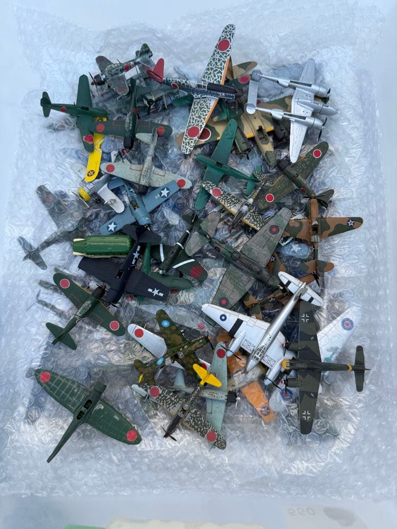 戦闘機、戦車プラモセットまとめて