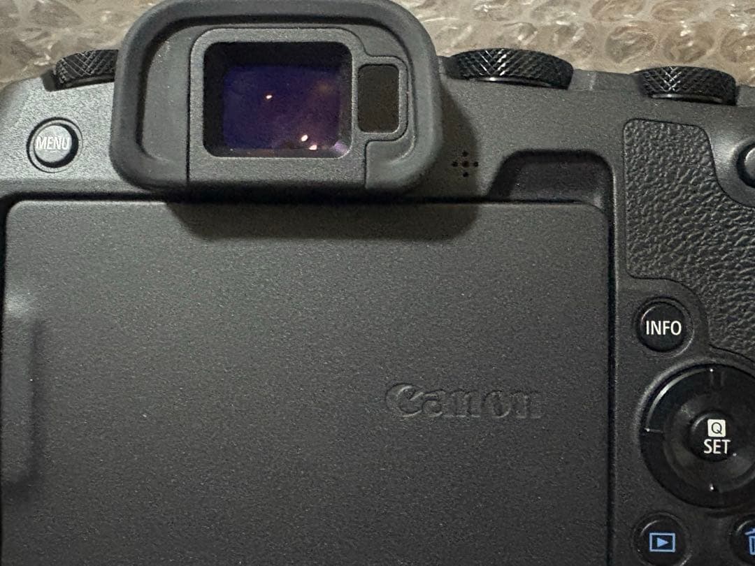 Canon EOS RP ボディ 美品 フルサイズミラーレス 元箱なし
