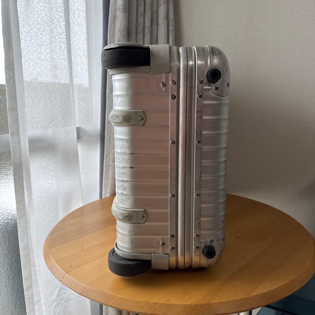 RIMOWA TOPAZ機内持込サイズ
