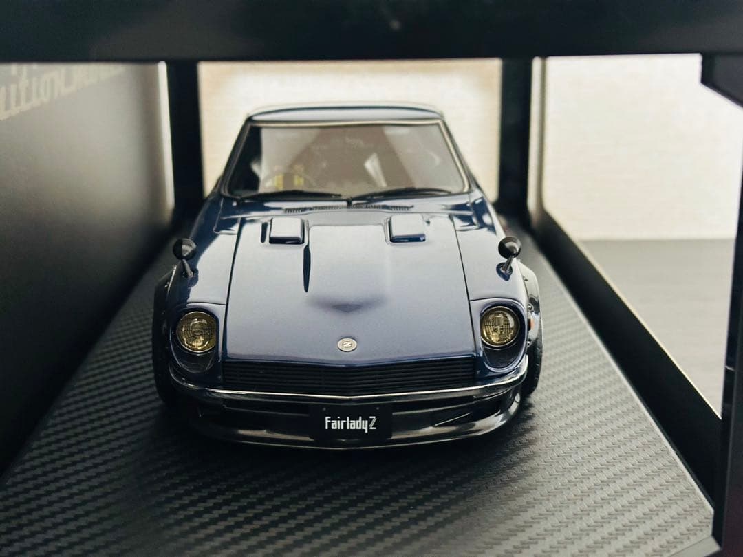 イグニッションモデル 1/18 フェアレディZ S30