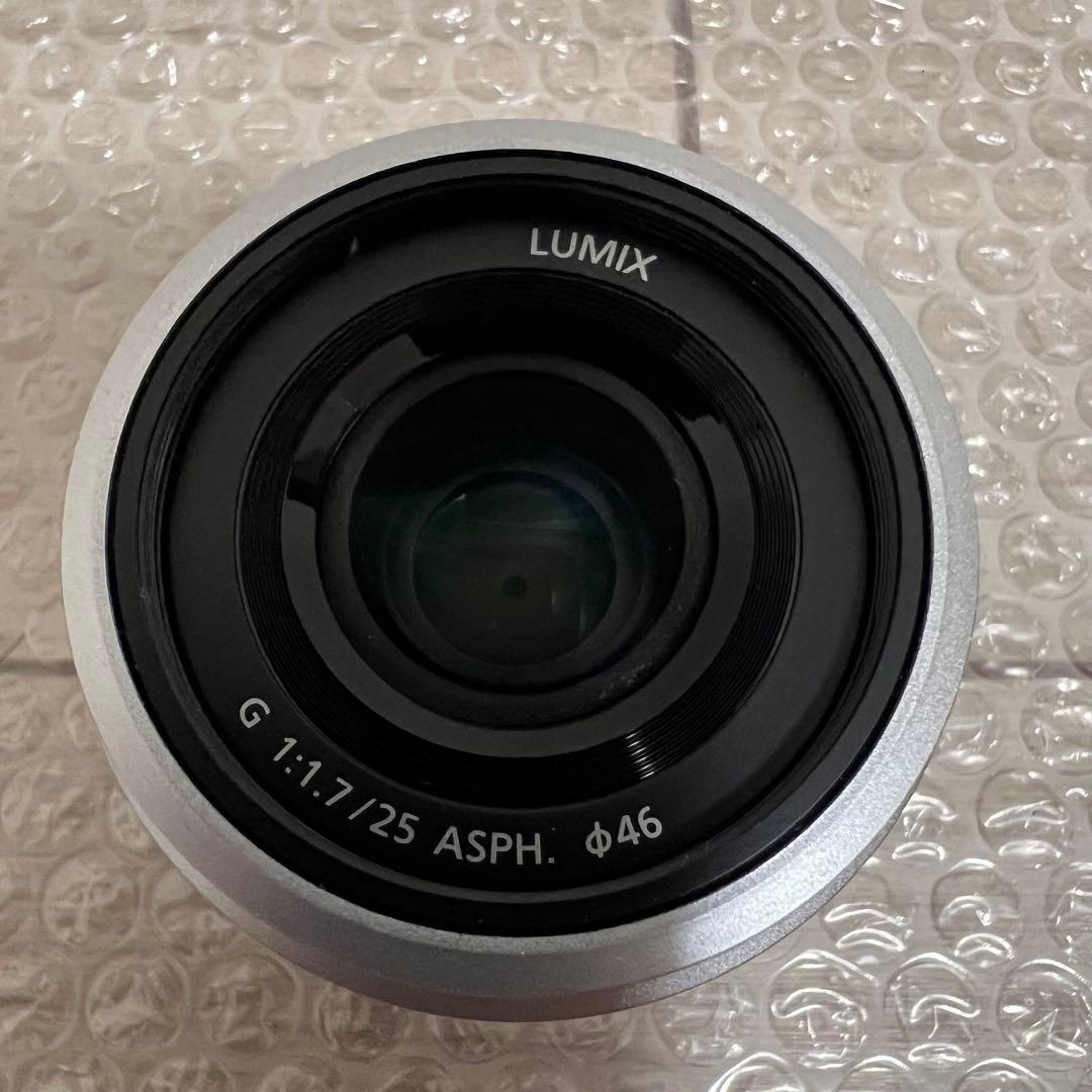カメラレンズ　Panasonic H-H025
