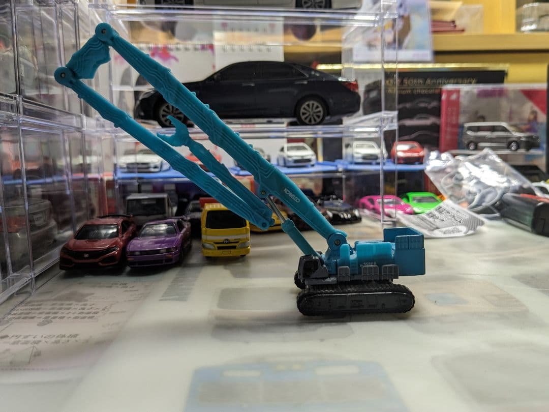 タカラトミー トミカ No．130 コベルコ 超大型ビル解体専用機 SK350…