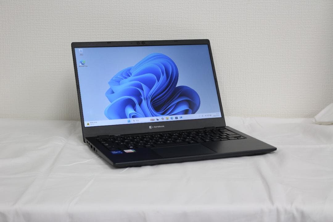 【整備済み品】 美品 Dynabook G83/HU Win11＆Office②