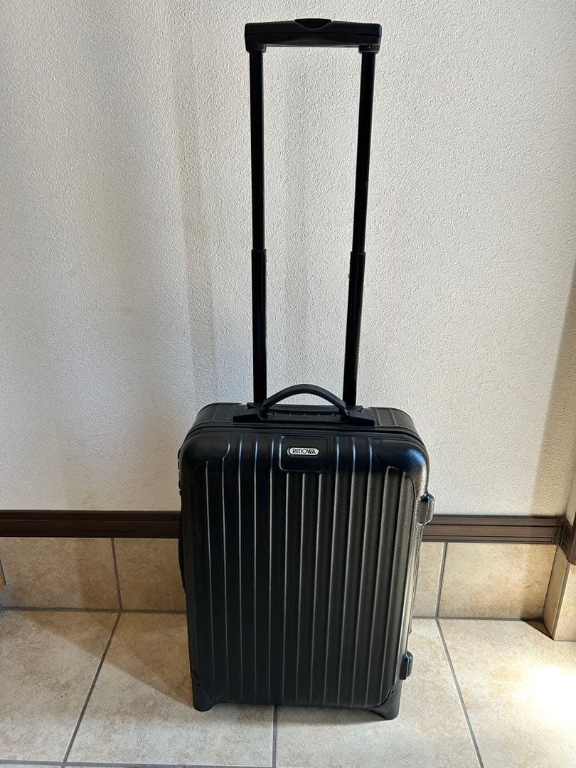 最終価格　RIMOWA ブラック キャリーケース　旅行