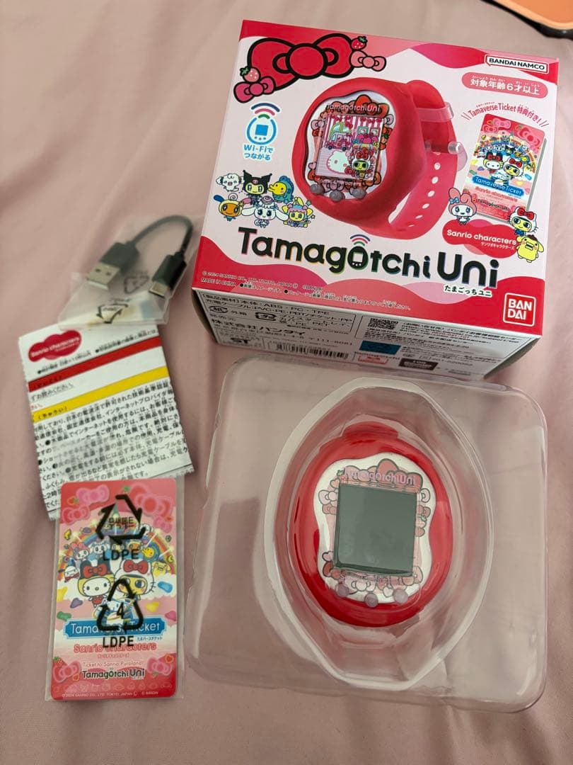 Tamagotchi Uni Sanrioキャラクター