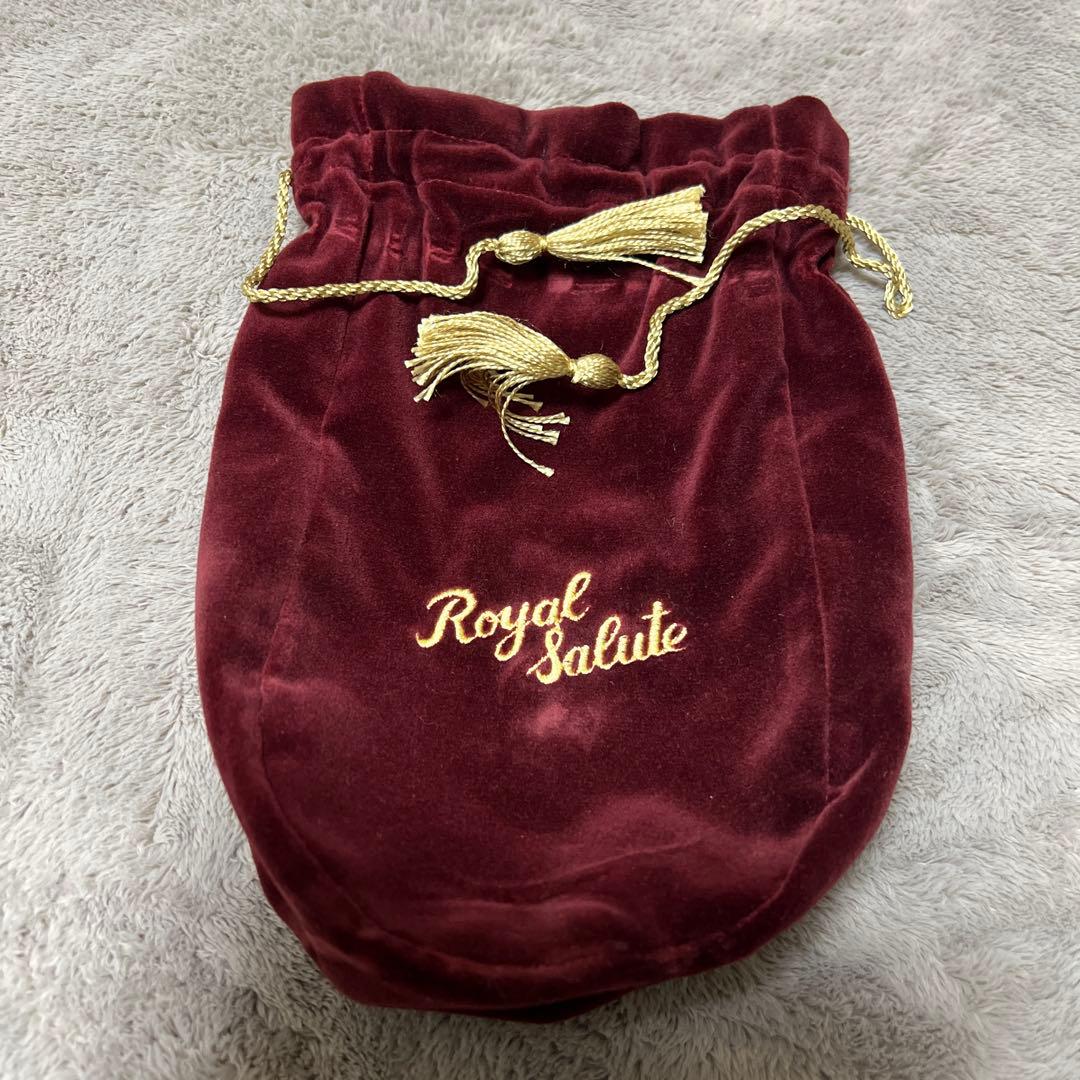 【未開栓】 SALUTE 21年 ブレンデッドスコッチ 陶器ボトル