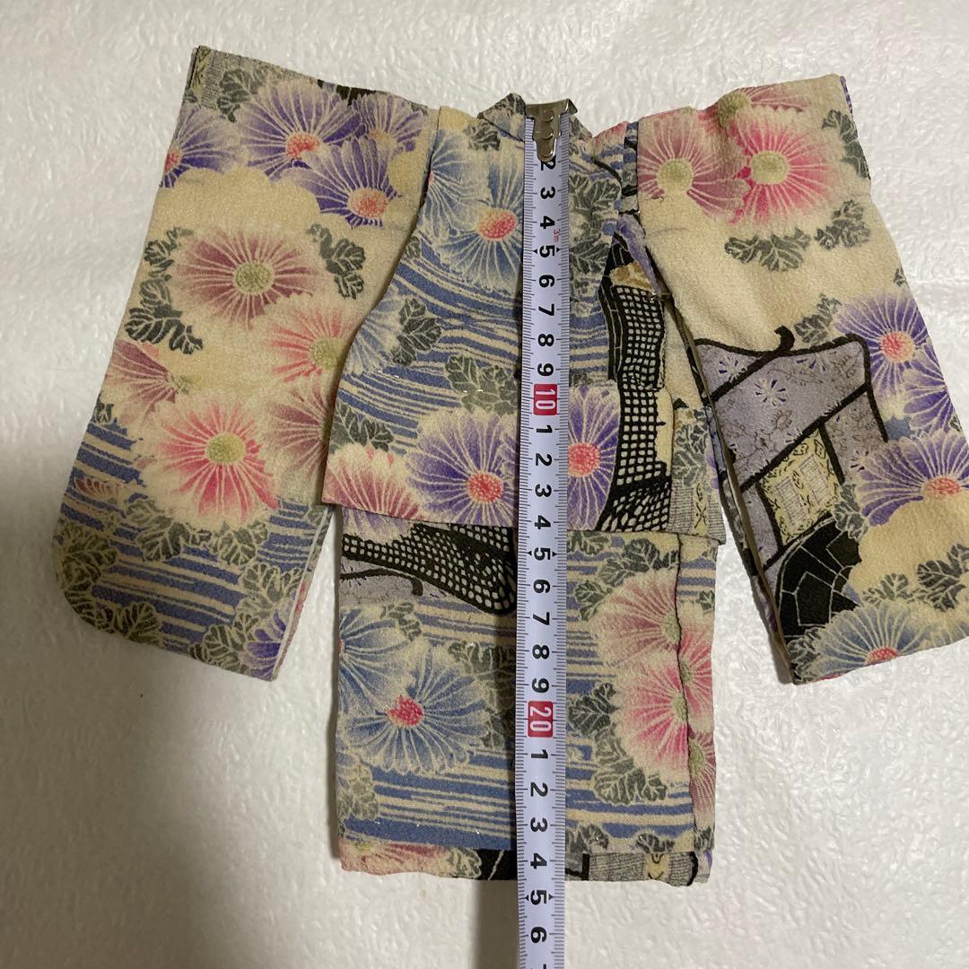 10081 市松人形の着物 6号　古布江戸縮緬