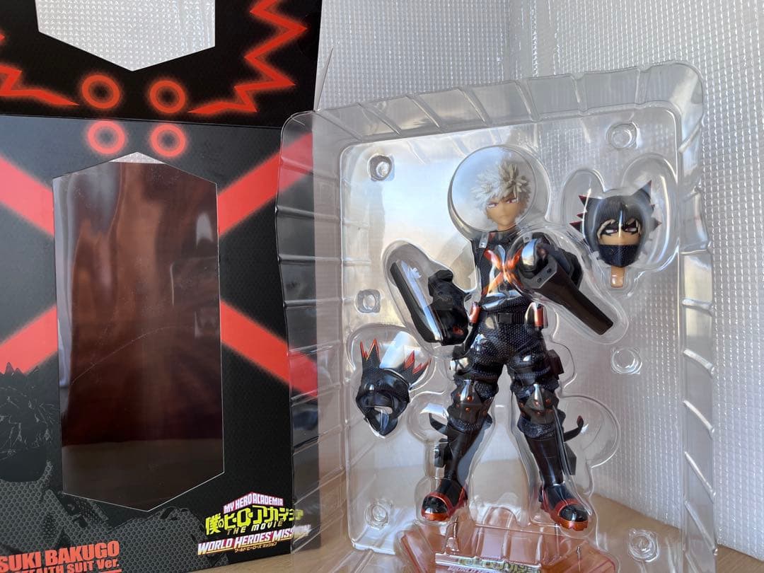 1/8スケールフィギュア 爆豪勝己 ステルスス―ツVer.【ヒロアカ】