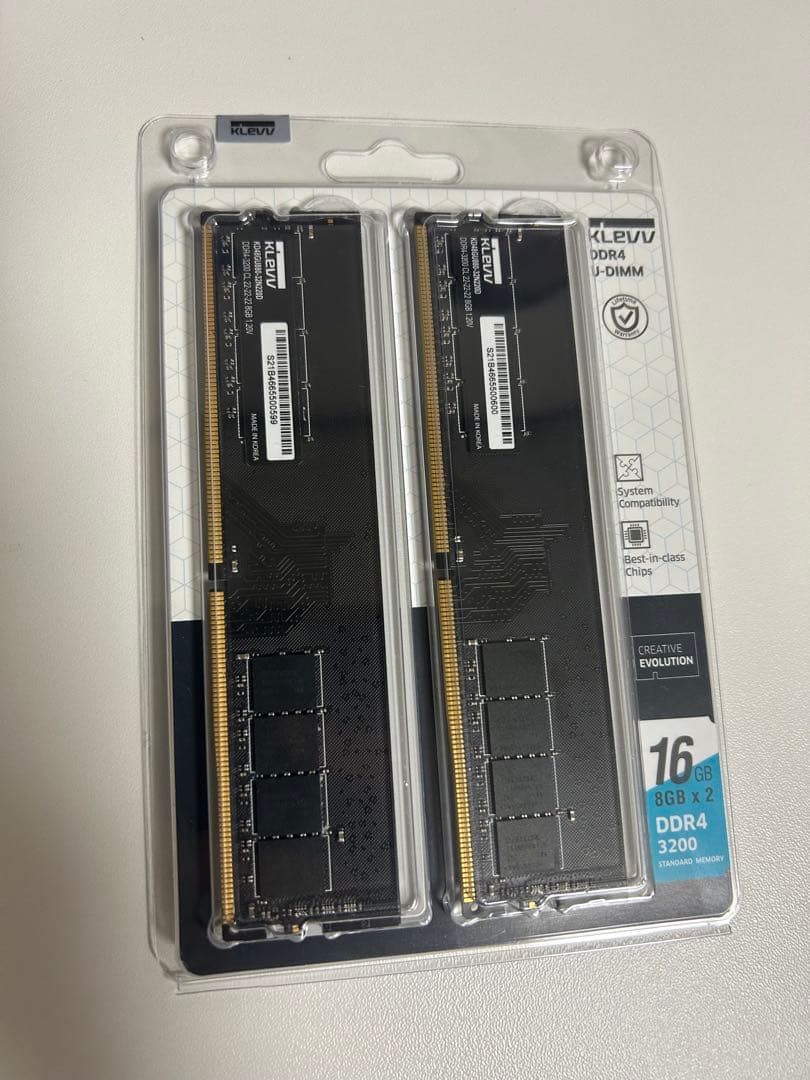 KLEVV DDR4-3200 16GB(8GB×2枚) メモリ