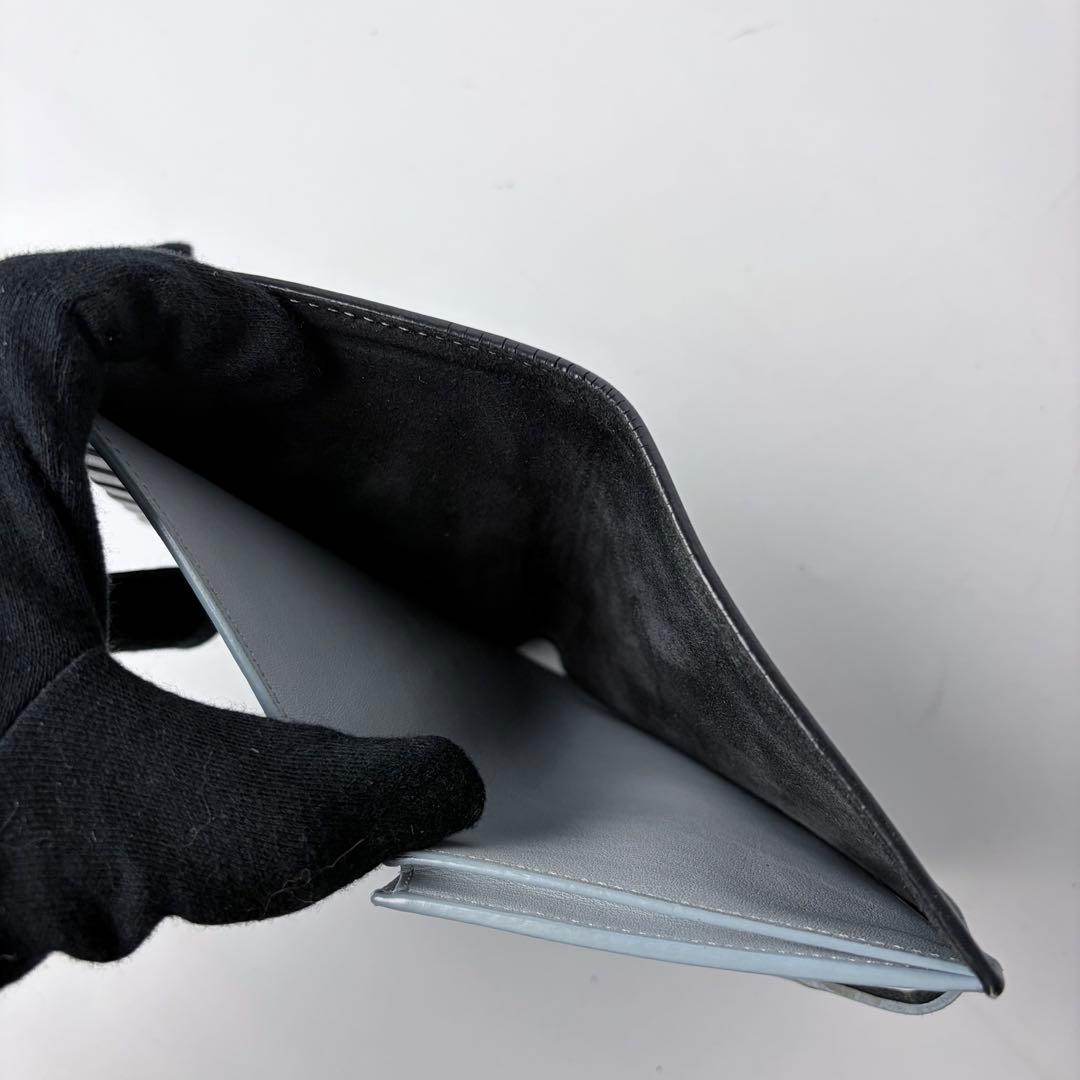 セリーヌ　ミディアムストラップウォレット　マルチファクション　二つ折り財布