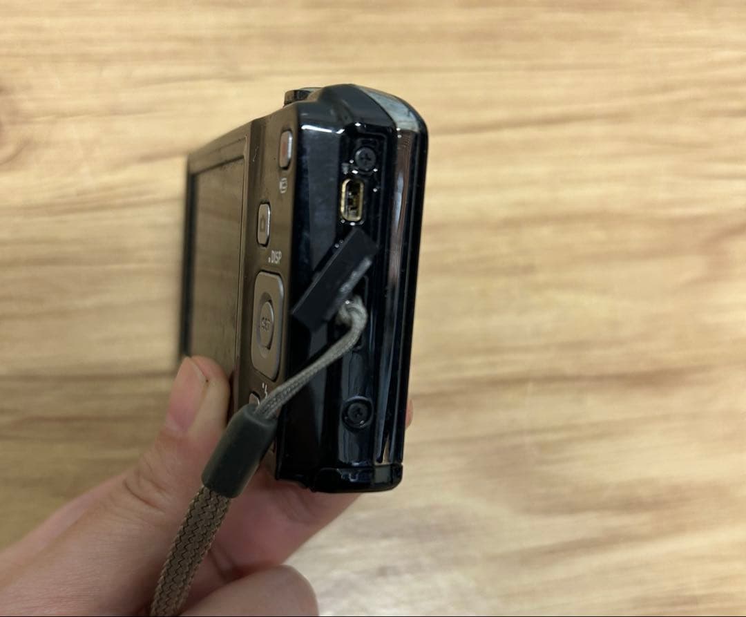【ジャンク品】CASIO EXILIM EX-ZS6&EX-Z1080