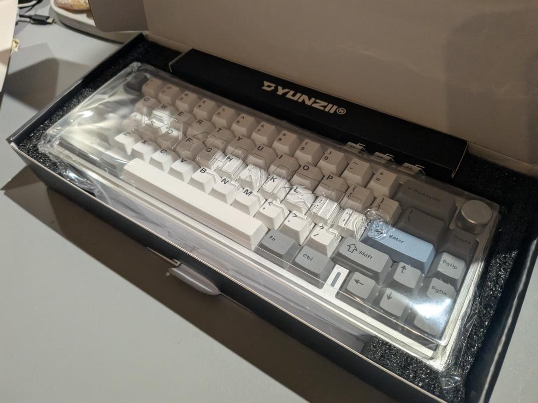 YUNZII AL68 ココアクリームV2スイッチ