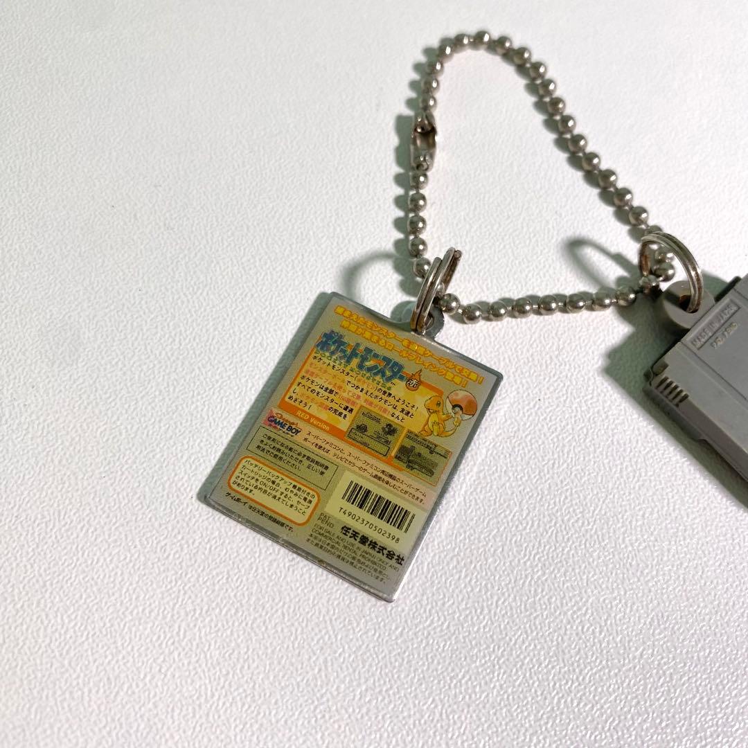 【希少】レア　ポケットモンスター　赤　パッケージ　ソフト　メタル　キーホルダー