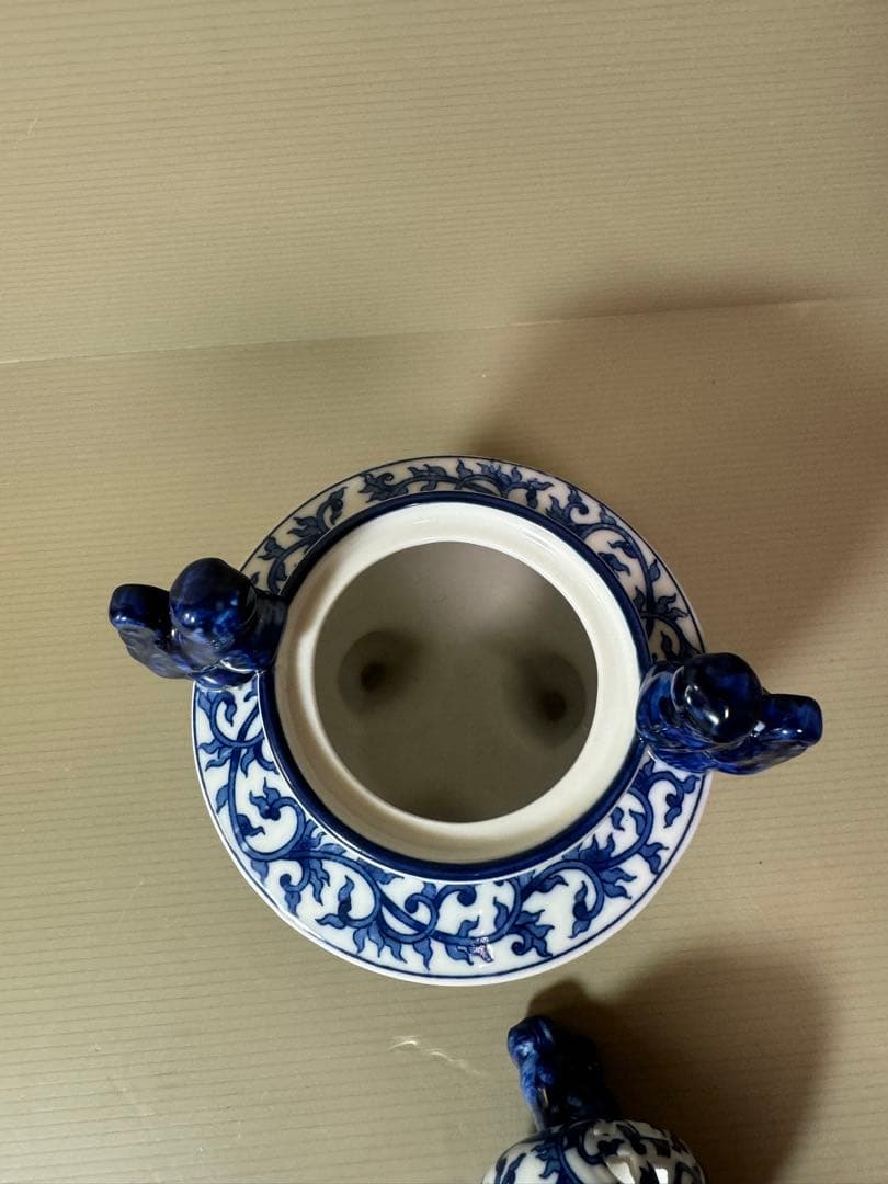 2730 染付　獅子　香炉