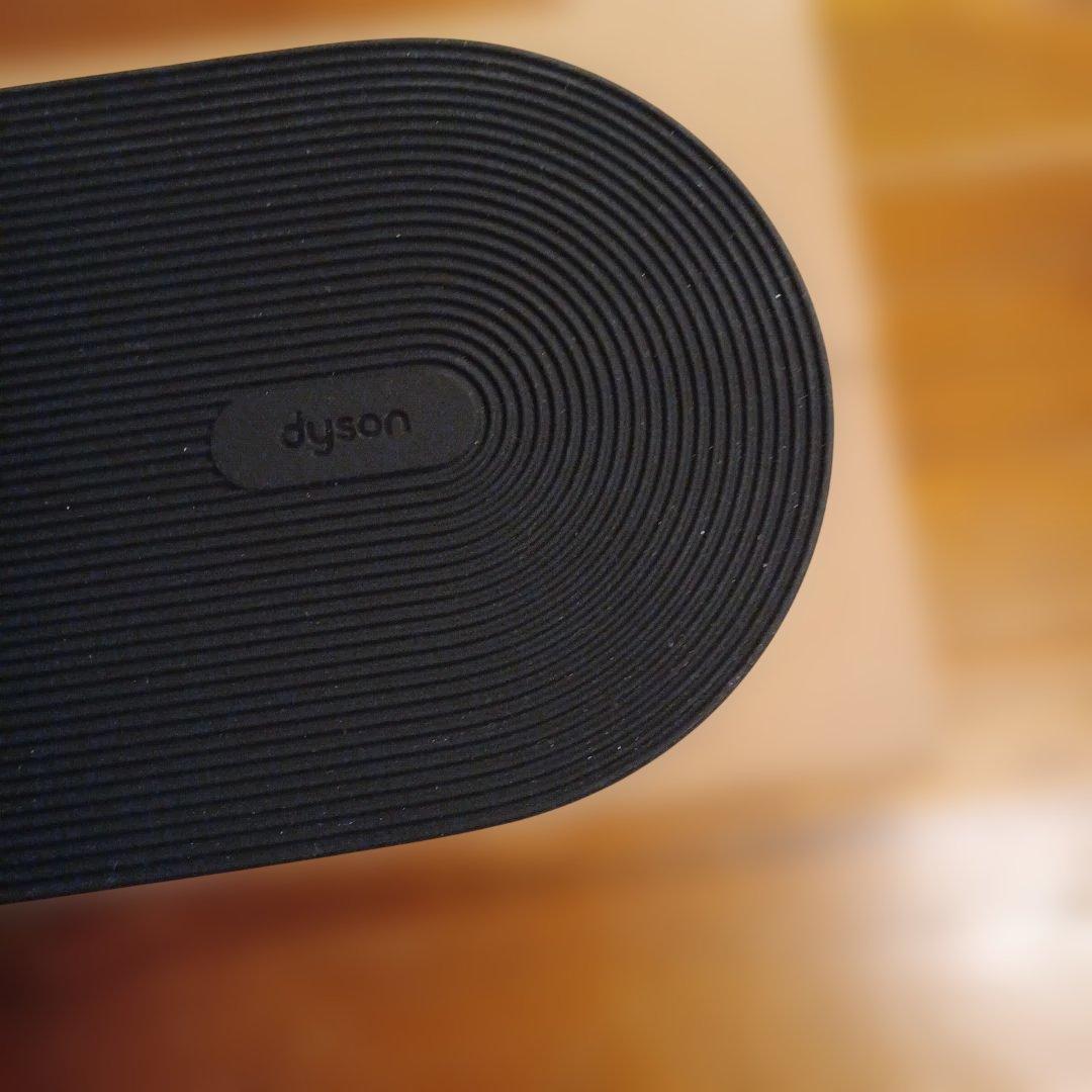 ダイソン　Dyson ストレイトナーHT01VLP　美品　送料無料